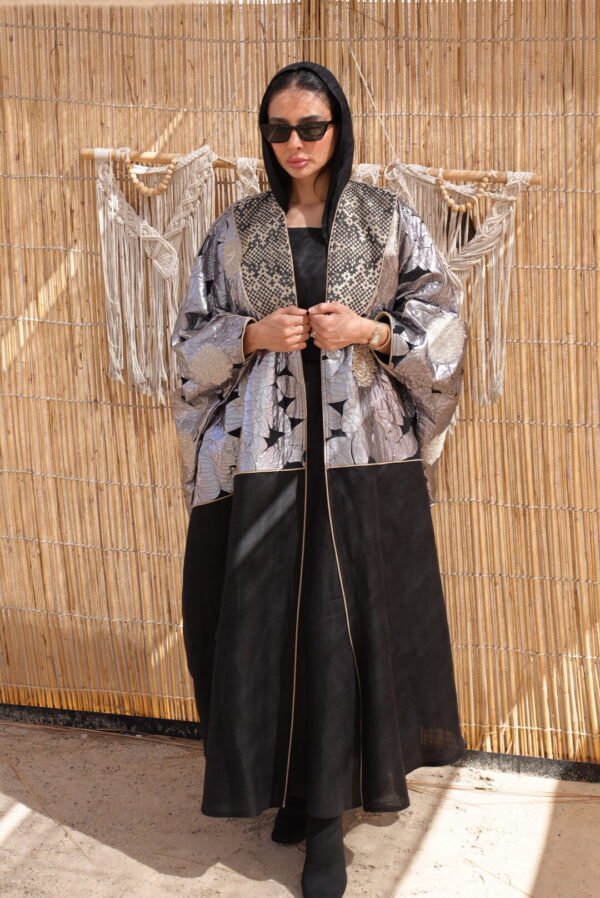 عباية الفراشة بيور لينن و ايكات